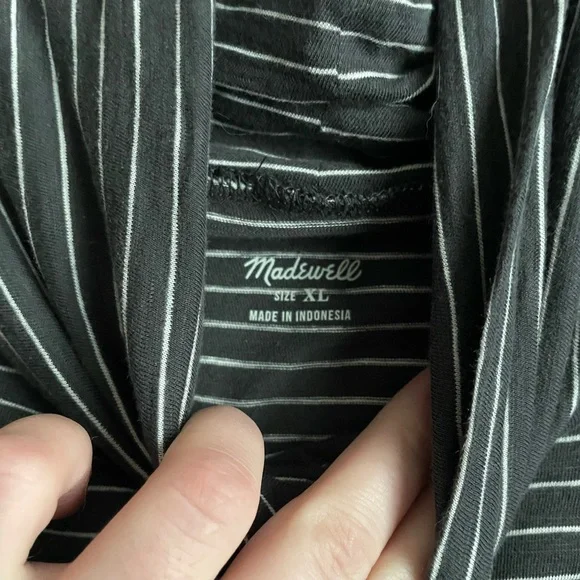 Madewell Whisper Cotton Turtleneck Tee size Large - Picture 4 of 6